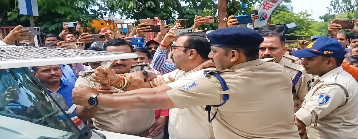 वराह मार्च की कोशिश नाकाम, सनातन प्रहरी के कई सदस्य हिरासत में; धार में कड़ी सुरक्षा