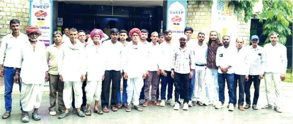 सांवलिया जी प्राकट्य स्थल में अनियमितताओं की जांच की मांग, ग्रामीणों ने कलेक्टर को सौंपा ज्ञापन