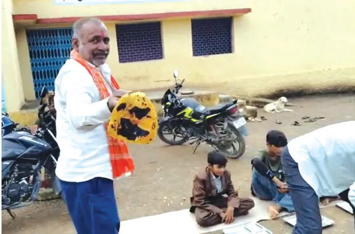 सरकारी स्कूल के मिड-डे मील में मिली खामियां, बच्चों को परोसे जा रहे थे जले पराठे और पानी जैसी सब्जी