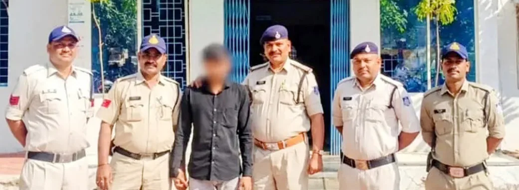 सोलर पैनल लगाने के बहाने घर में घुसा, लॉकर तोड़कर ₹4.38 लाख चोरी; आरोपी गिरफ्तार