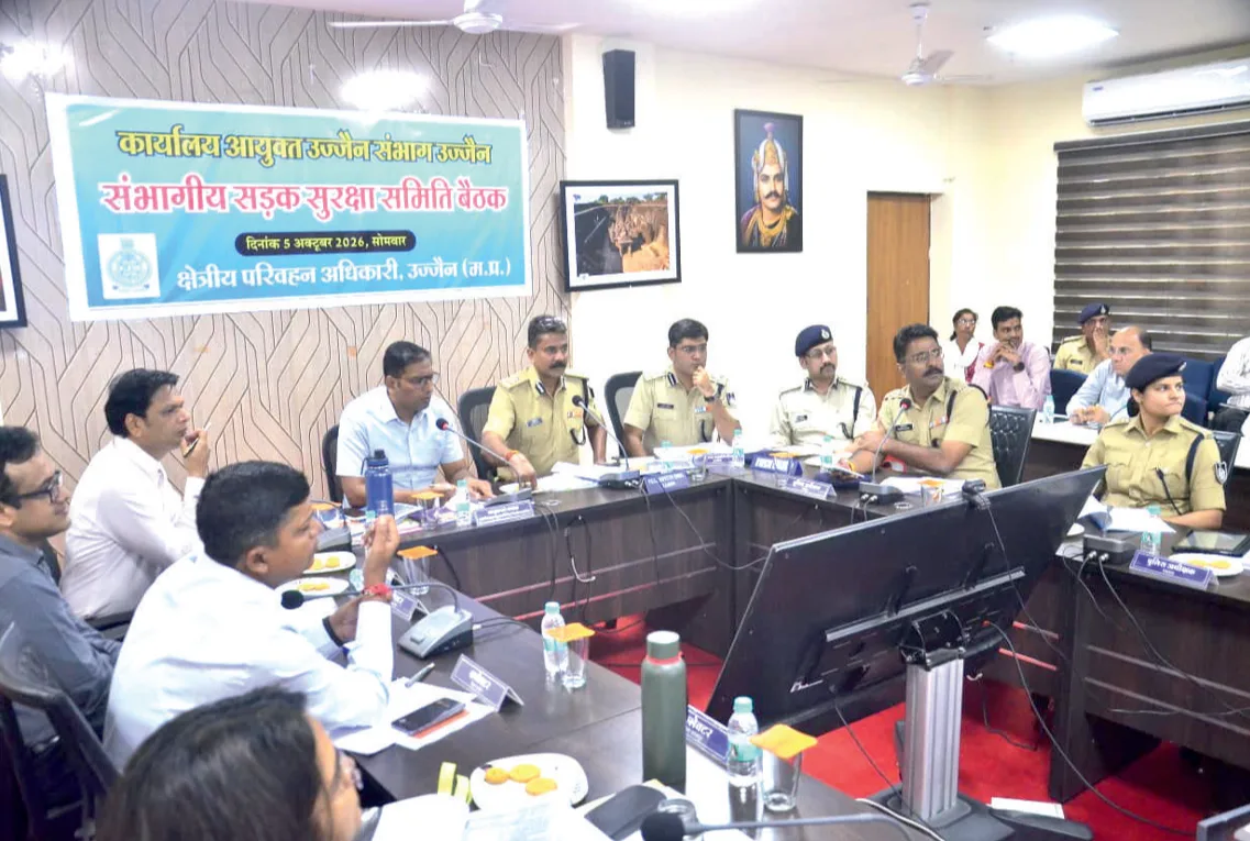 नीमच/मंदसौर में ‘मिशन जीवन रक्षक’ पर जोर: हादसा पीड़ितों को मिलेगा त्वरित मुआवजा
