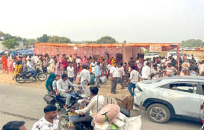 भानपुरा: दुधाखेड़ी माताजी मंदिर जाने वाले श्रद्धालुओं के लिए नौ दिन तक चला विशाल भंडारा