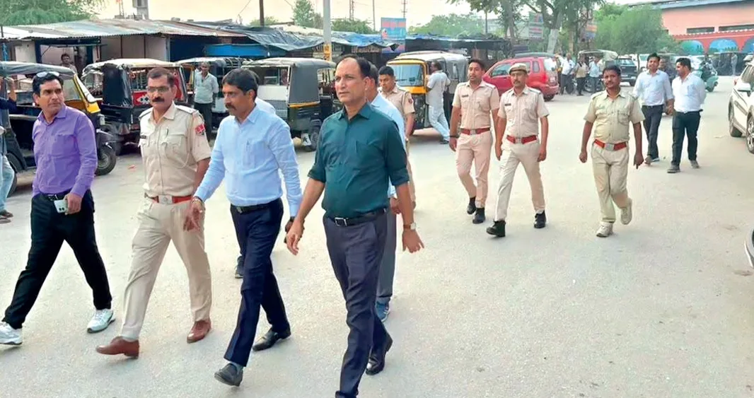 चित्तौड़गढ़ में दुकानदार स्वयं हटाएं अतिक्रमण, गंदगी फैलाने पर भी होगी कार्रवाई