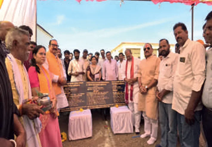 नीमच में ग्रामीण विकास को मिलेगी नई रफ्तार: 2.35 करोड़ के सड़क निर्माण कार्यों का भूमिपूजन