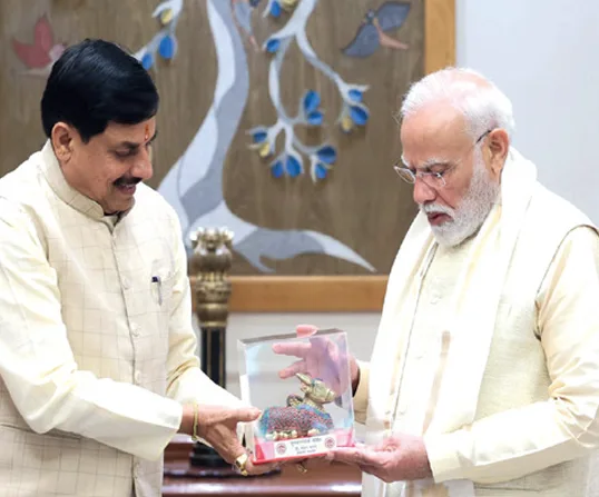 PM मोदी से मिले CM मोहन यादव, ग्लोबल इन्वेस्टर्स समिट 2027 के लिए दिया न्योता